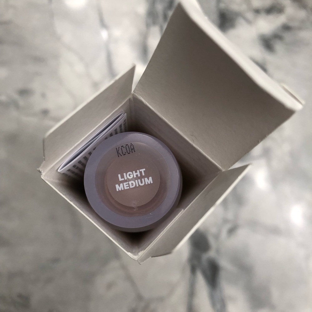 Light Medium Sunshine Skin Tint SPF 30
skin tint + face oil + SPF